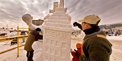 Snow Sculpture of King Kong climbing Foshay Tower
