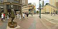 Mary Tyler Moore statue in downtown Minneapolis